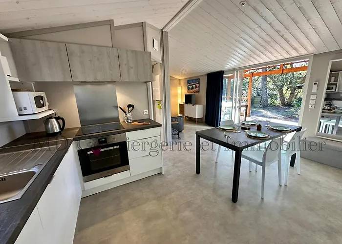 En Bord De Camping *